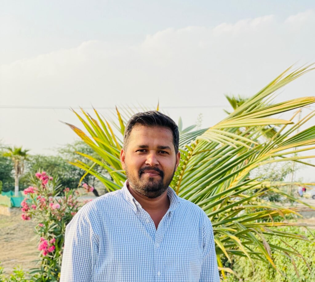 PERSHOTAM KHATRI